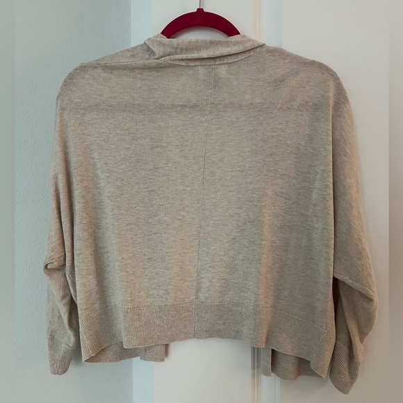 Old Navy Cardigan, cropped (aka shrug) - Picture 2 of 3